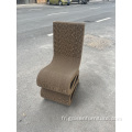 Chaise latéral marginante et pouf